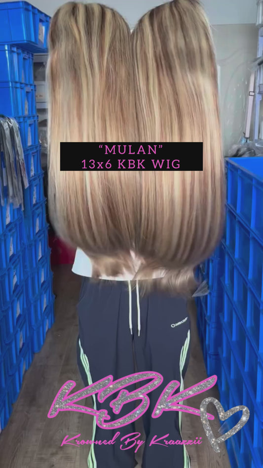 MULÁN (Straight Light Brown + Blonde Highlights Lace Wig)
